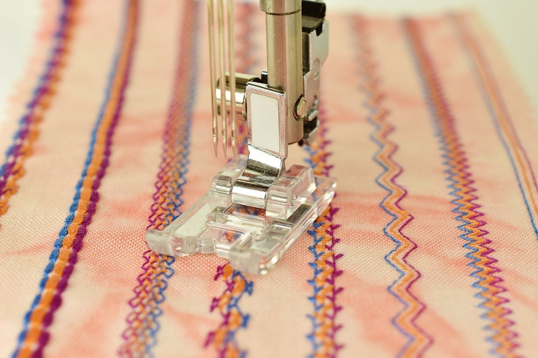 Как пользоваться лапками для швейных машин